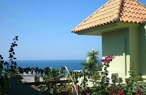 Agnanti Suites Minia Appartement