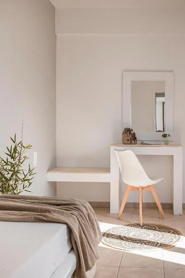 Agnanti Suites Minia Apartment