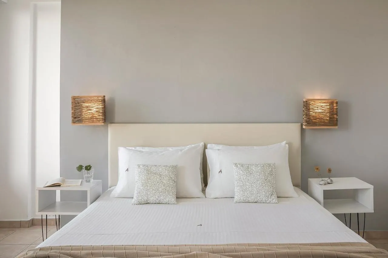 Agnanti Suites Minia Apartment